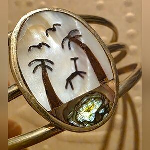 🤑SOLD🤑  Vintage 60/70s Era Cuff Bracelet Crafted in Mexico Of Alpaca & Abalone